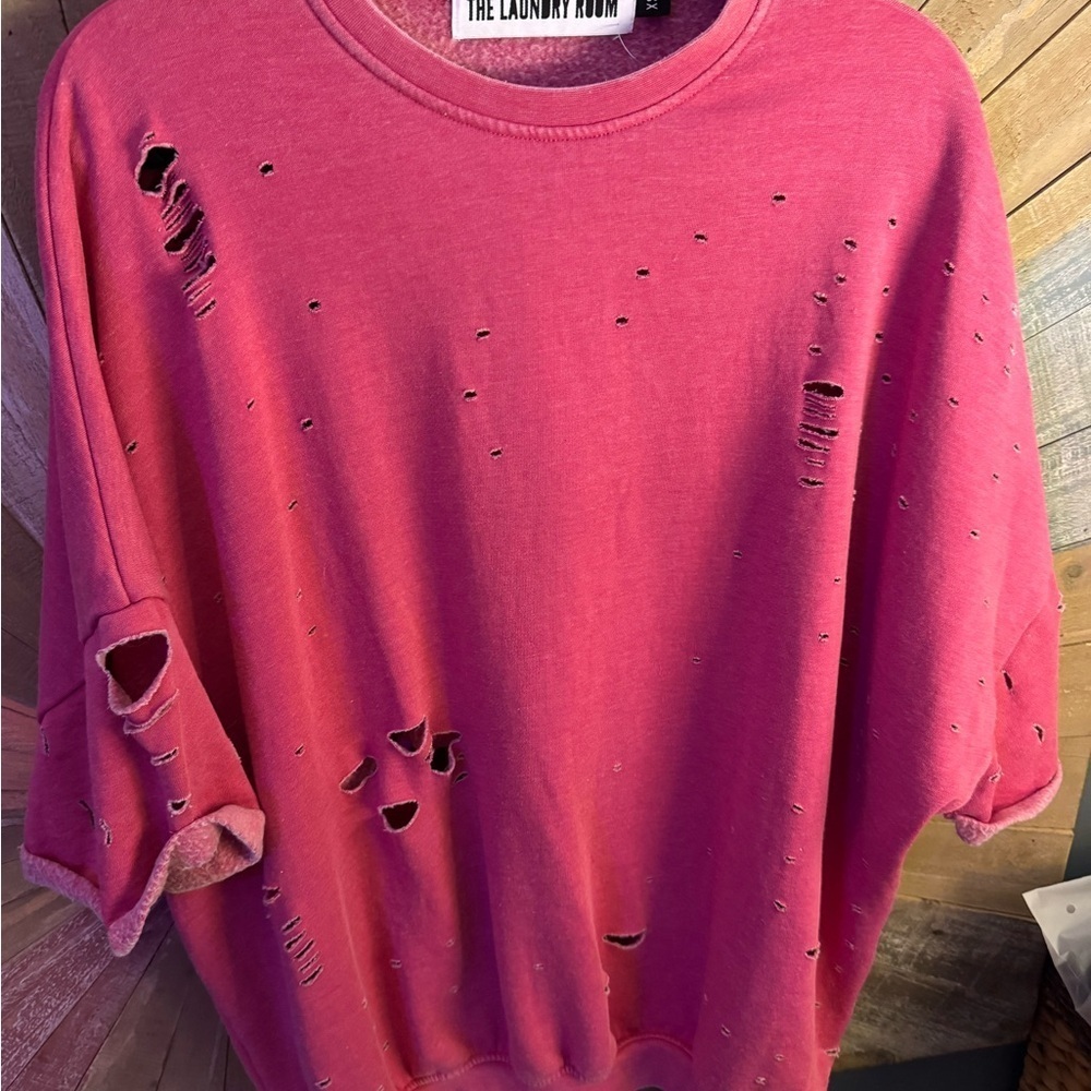 The laundry room short sleeve distressed sweatshirt size xs but oversized - Picture 3 of 6